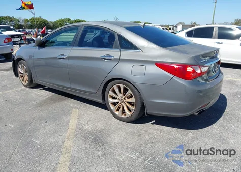 2013 Hyundai Sonata Se z USA, uszkodzony, nr VIN 5NPEC4AC5DH689247